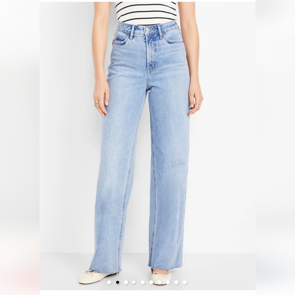 Old Navy Extra High Rise Sky Hi Wide Leg Jean